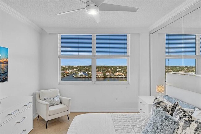 Building Photo - 3606 S Ocean Blvd