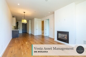 Building Photo - Welcome Home to Dogpatch's Finest