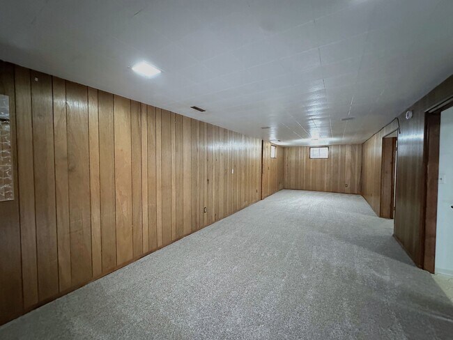 Building Photo - 12576 W 7th Ave
