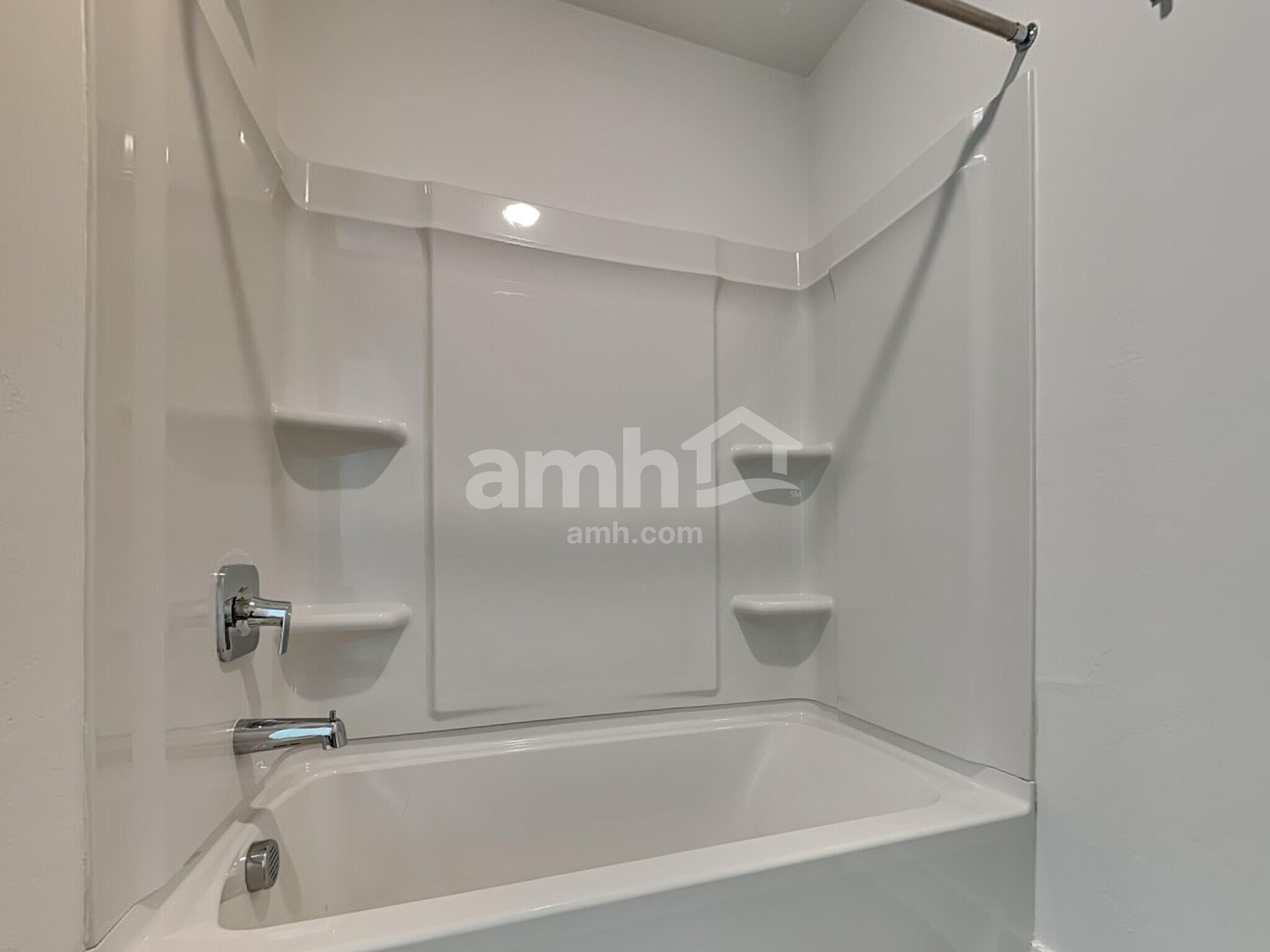 Building Photo - 9588 Harkes Dr