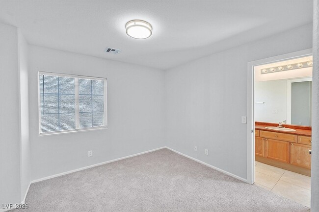 Building Photo - 7556 Creative Ct