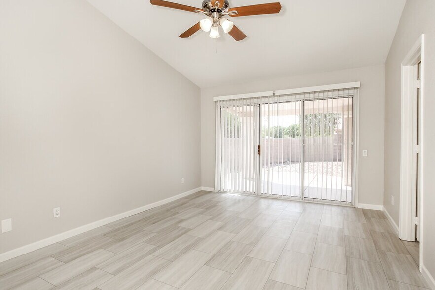 Building Photo - 6402 W Potter Dr