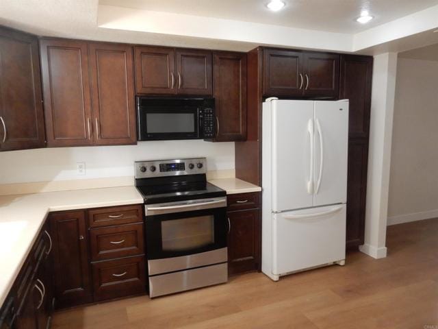 Building Photo - 6540 Paseo Adelante