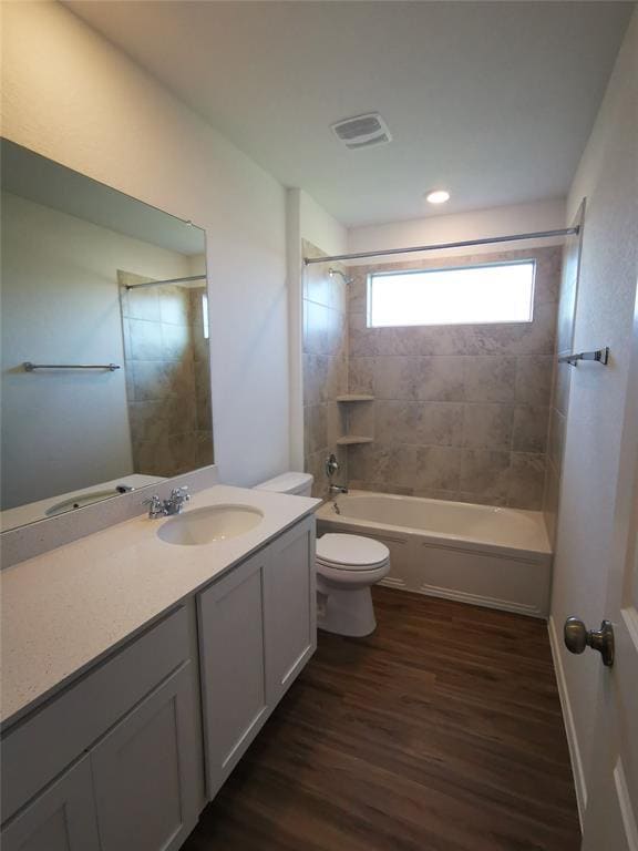 Building Photo - 101 Red Buckeye St