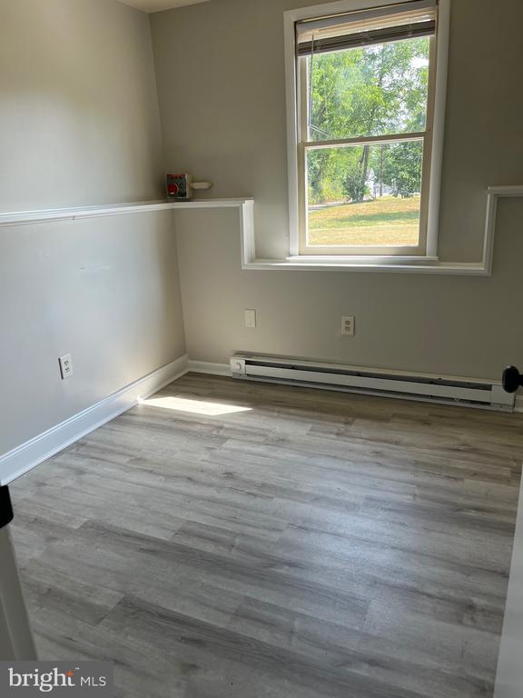 Building Photo - 7889 Main St