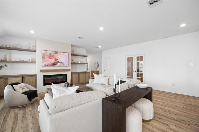 Building Photo - 7511 Greenbriar Cayon Ln