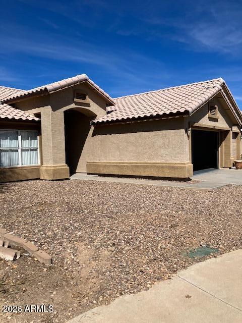 Building Photo - 8008 W Rancho Dr