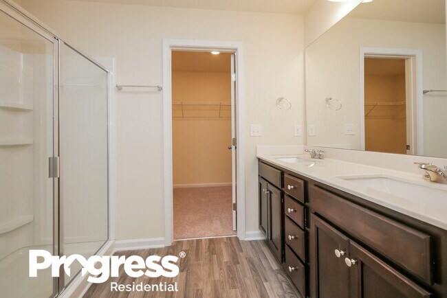 Building Photo - 141 Hamilton Pointe Dr