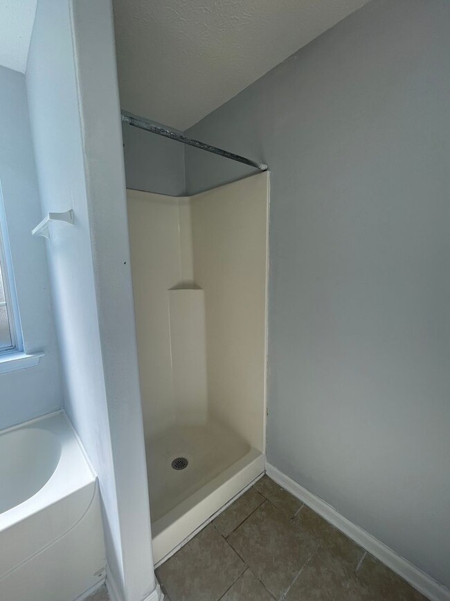 Building Photo - 4233 Sandstone Dr