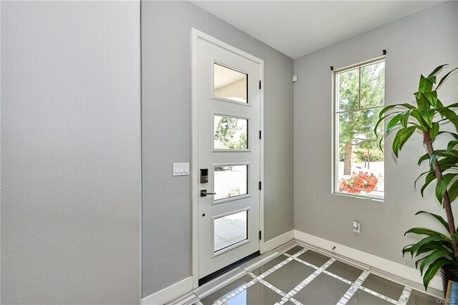 Building Photo - 133 Bosque