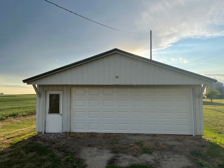 2.5 Electric Garage - 3195 290th St