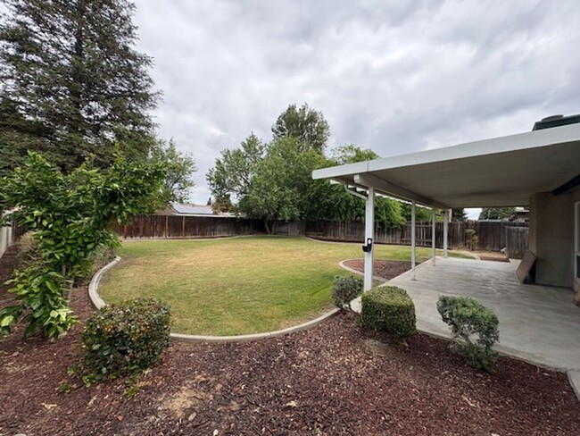 Building Photo - 5414 Moraga Ct