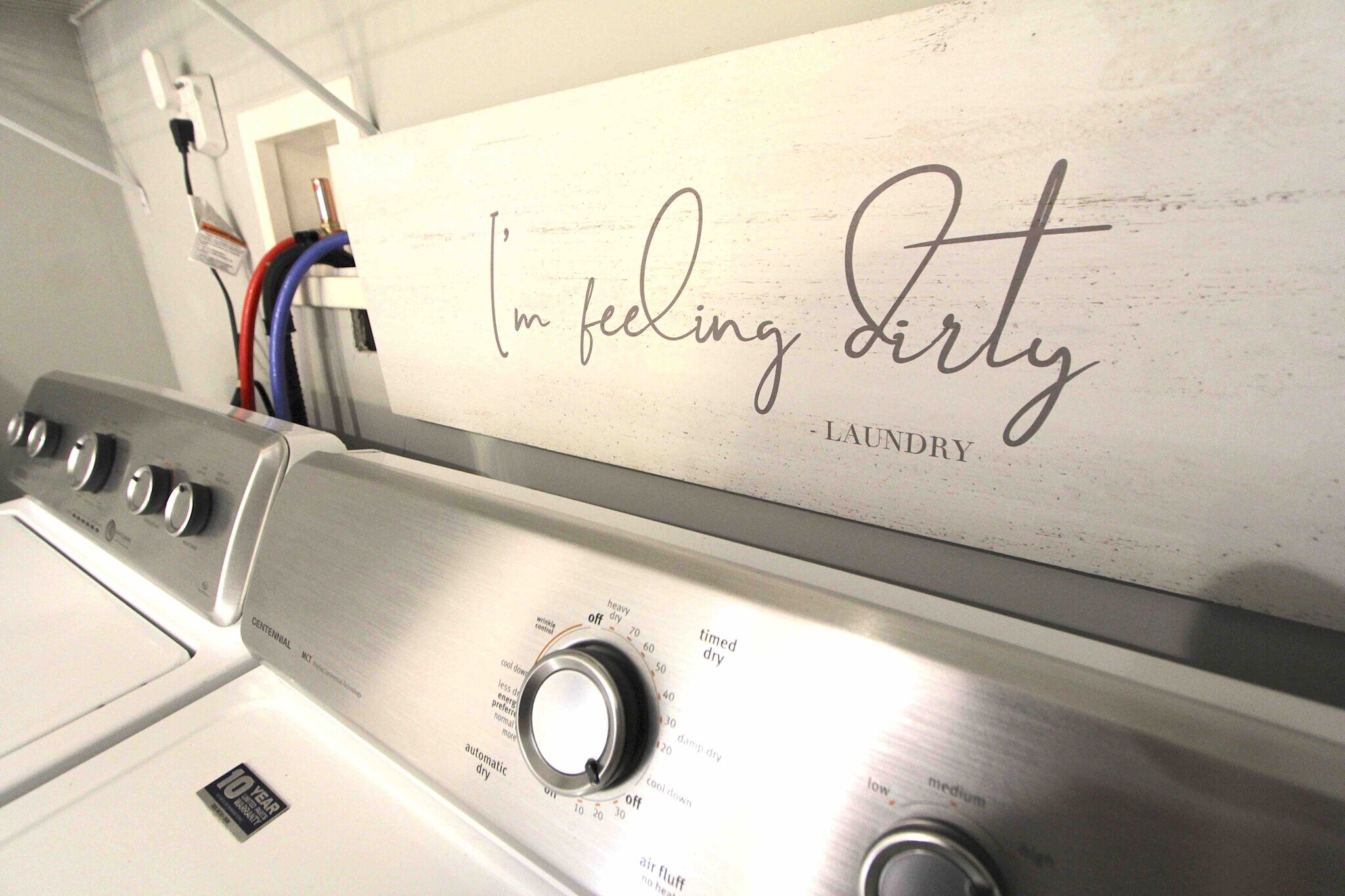 Building Photo - 2502 Woodyhill Dr