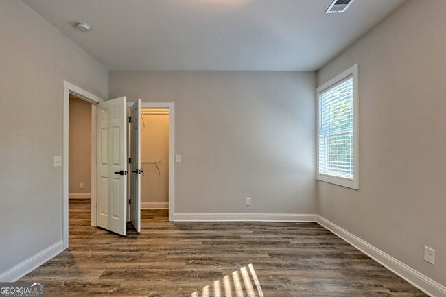 Building Photo - 18 Living Waters Wy