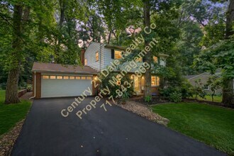 Building Photo - Beautiful 3 Bedroom 2.5 Bath Home in Dallastown Schools Pet Friendly