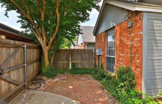 Building Photo - 1029 Lytle Creek Dr