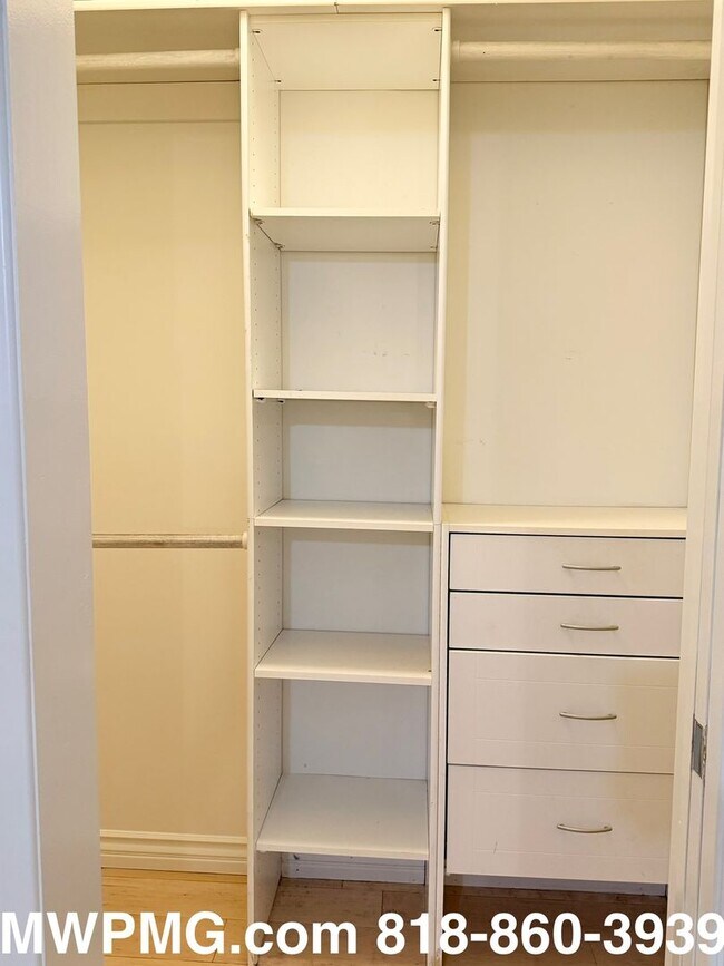 Building Photo - 4Bed 3Bath Woodland Hills home is an absol...