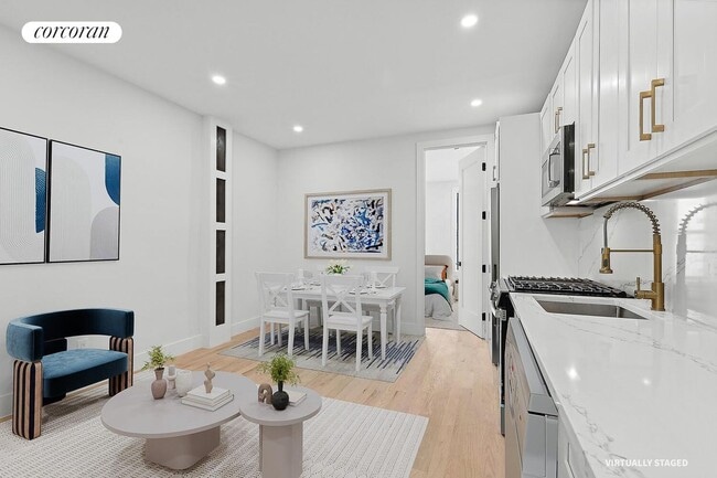Building Photo - 204 W 96th St