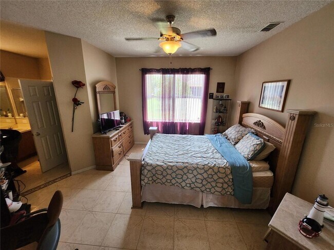 Building Photo - 2503 Buttercup Ct