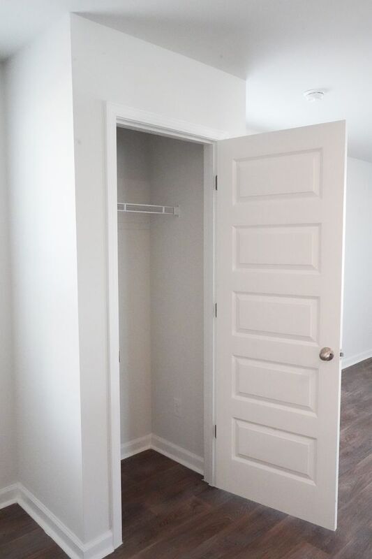 Building Photo - 418 Coconut Dr