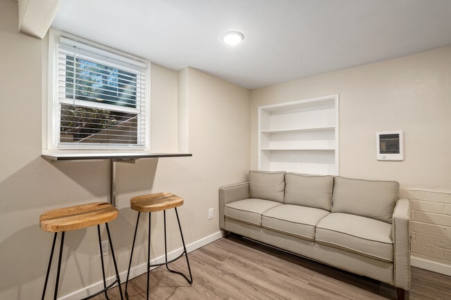 Building Photo - 3295 McKinley St