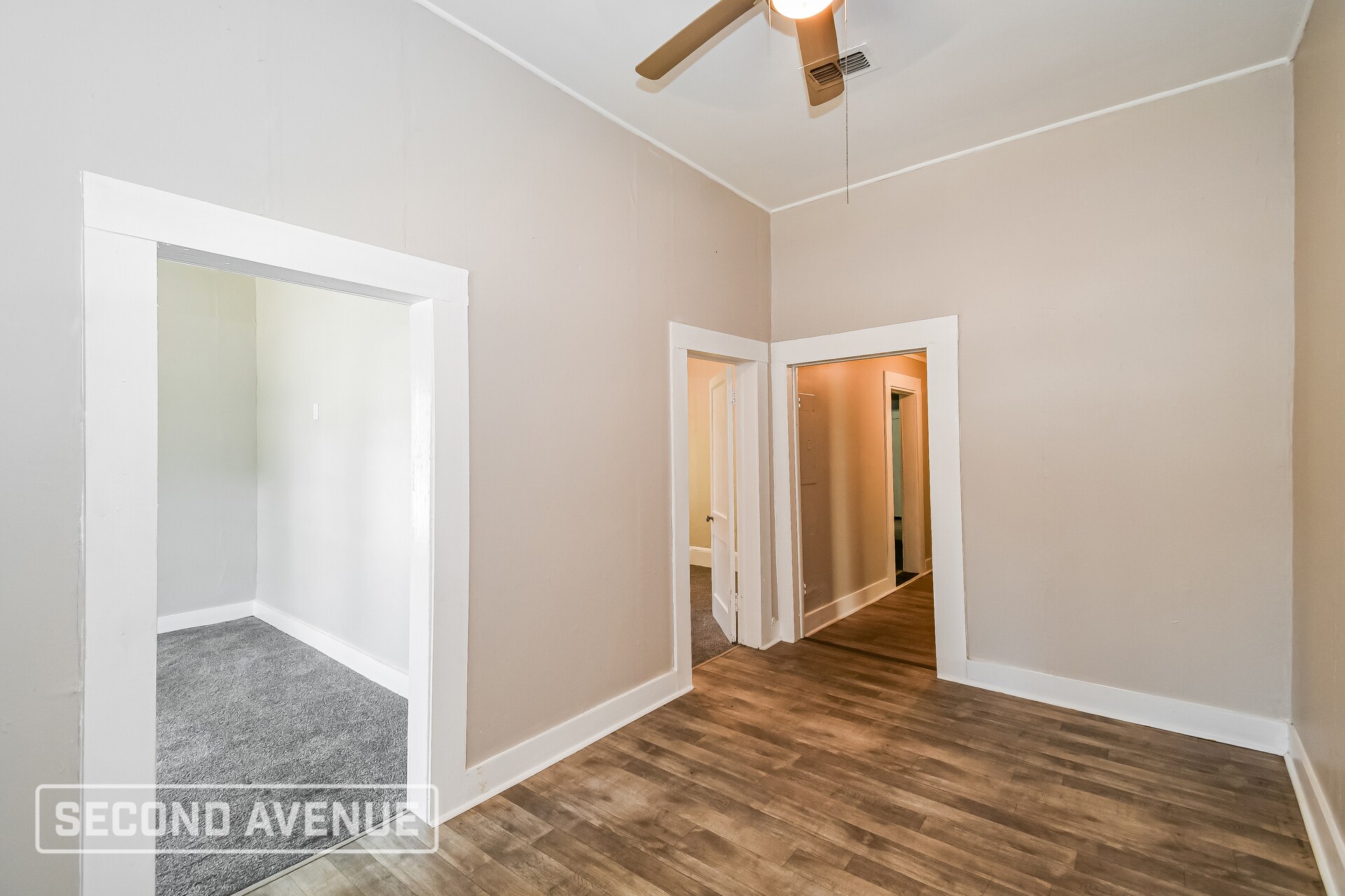 Building Photo - 1740 W 10th St