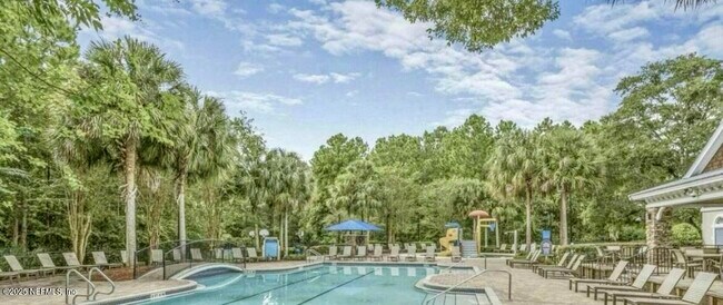Building Photo - 1734 Forest Creek Dr
