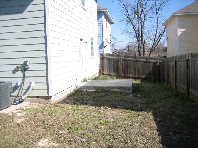 Building Photo - 3809 E Martin Luther King Jr Blvd