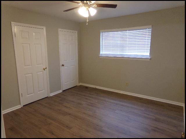 Building Photo - 1807 Sanford Dr