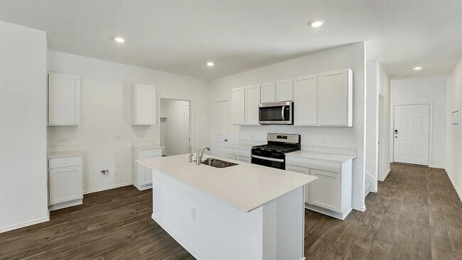 Building Photo - 12314 Silversmith Ln
