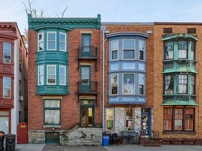 Building Photo - 612 N 2nd St