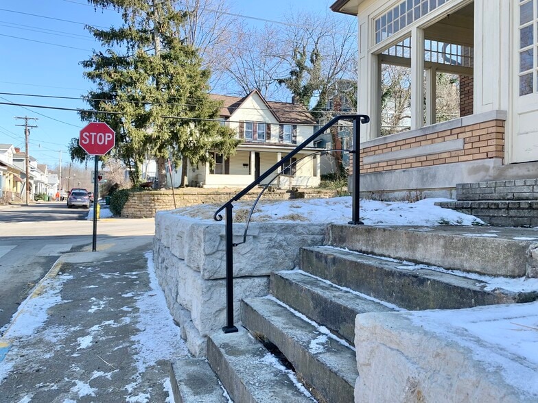 Building Photo - 350 Cobun Avenue