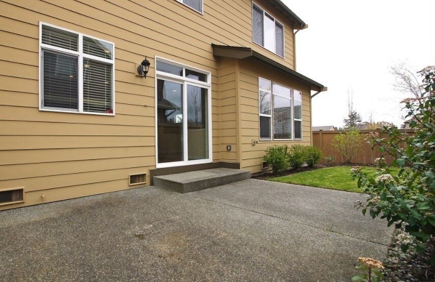 Building Photo - 18108 30th Ave SE