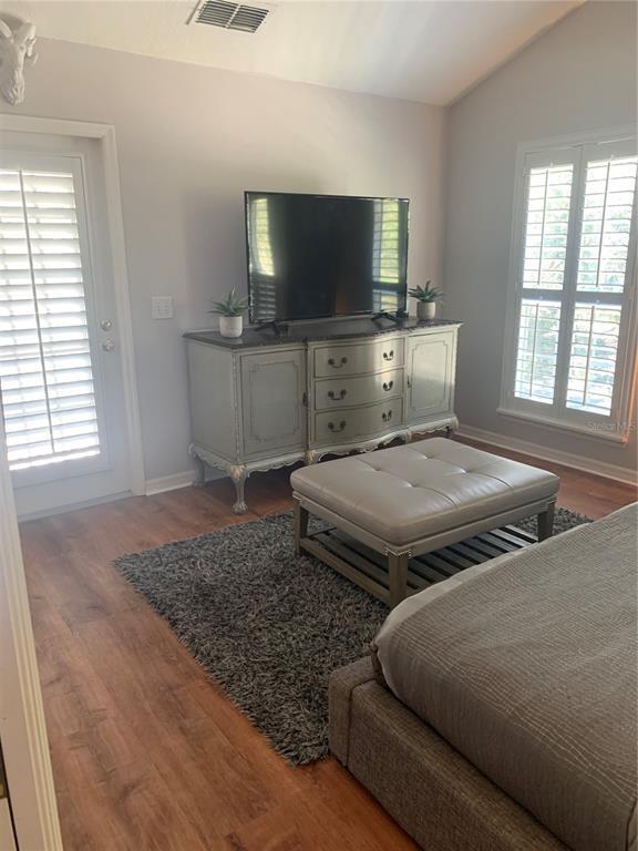 Building Photo - 319 N Hampton Ave