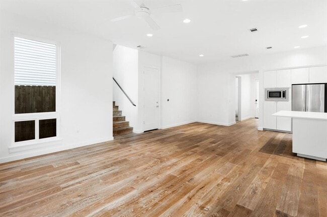 Building Photo - 3812 Wadford St