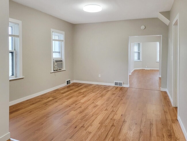 Building Photo - 631 M.L.K. Jr St SE