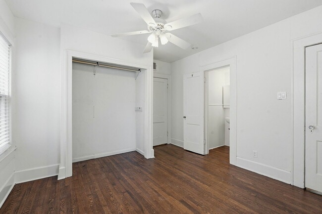 Building Photo - 804 Rutherford Pl