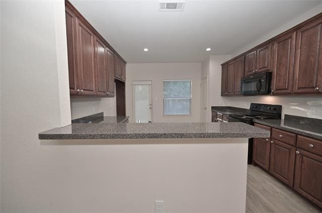 Building Photo - 808 Bahar Ct