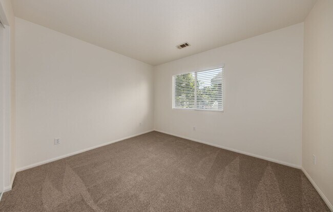 Building Photo - Two Story in Yucaipa