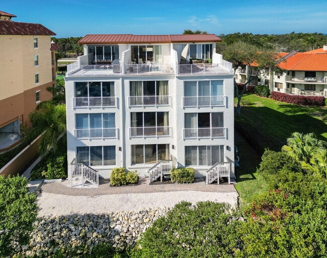 Building Photo - 1593 Pinellas Bayway S