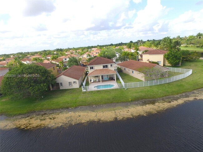 Building Photo - 1365 Majesty Terrace