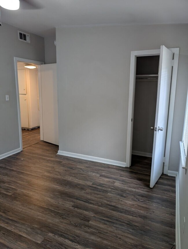 Building Photo - 1513 Atkamire Dr
