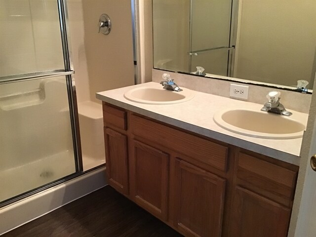 Building Photo - 4441 Waterside Pointe Cir