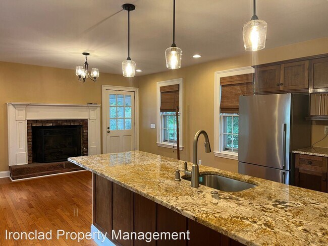 Building Photo - 2 br, 1 bath House - 187 Pratt Street