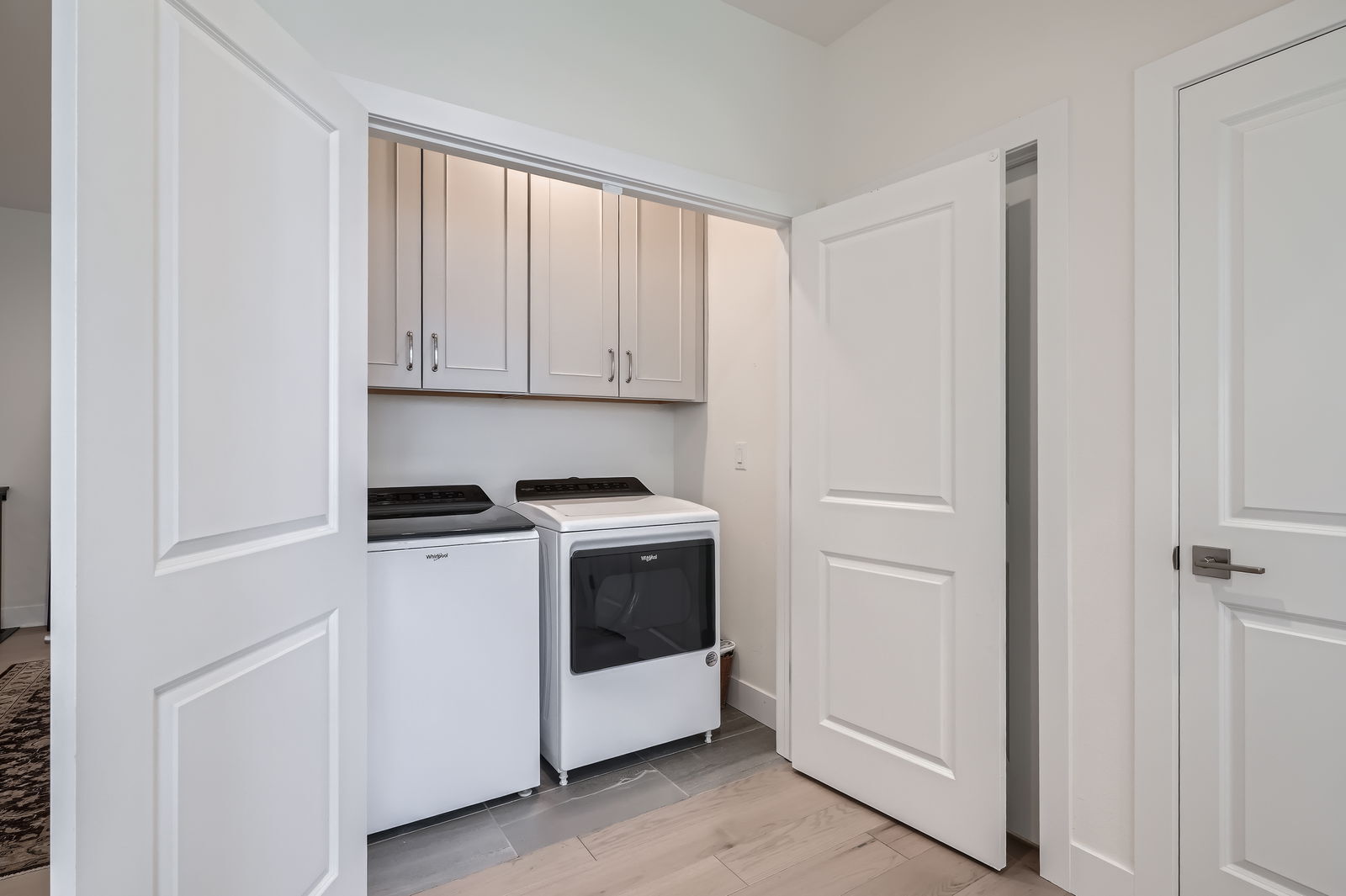 Building Photo - 805 Promenade Dr
