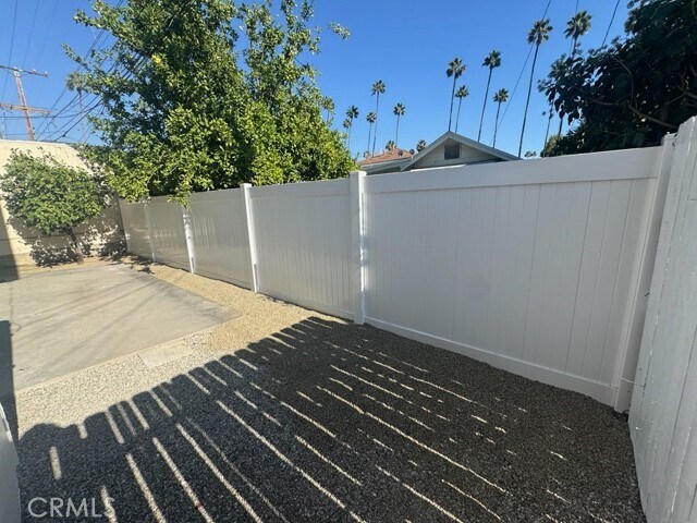 Building Photo - 1164 Raymond Ave