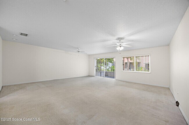 Building Photo - 280 Erin Ln