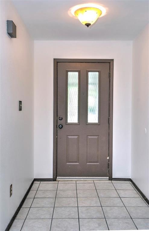 Building Photo - 6500 Luckenbach Ln