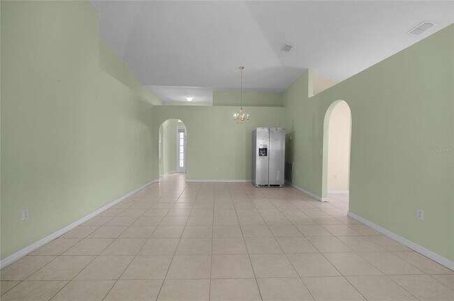 Building Photo - 265 Jocelyn Dr