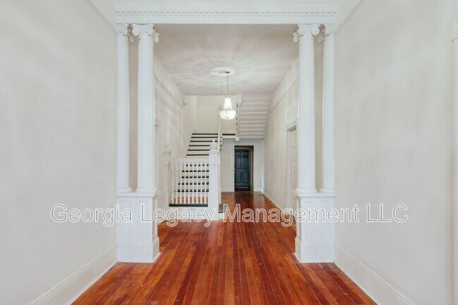 Building Photo - 295 Oglethorpe Ave